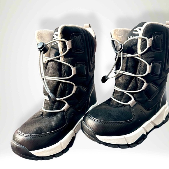 Hobibear Unisex Kids Snow Boots Color: Black/White Size 2 - Picture 1 of 13